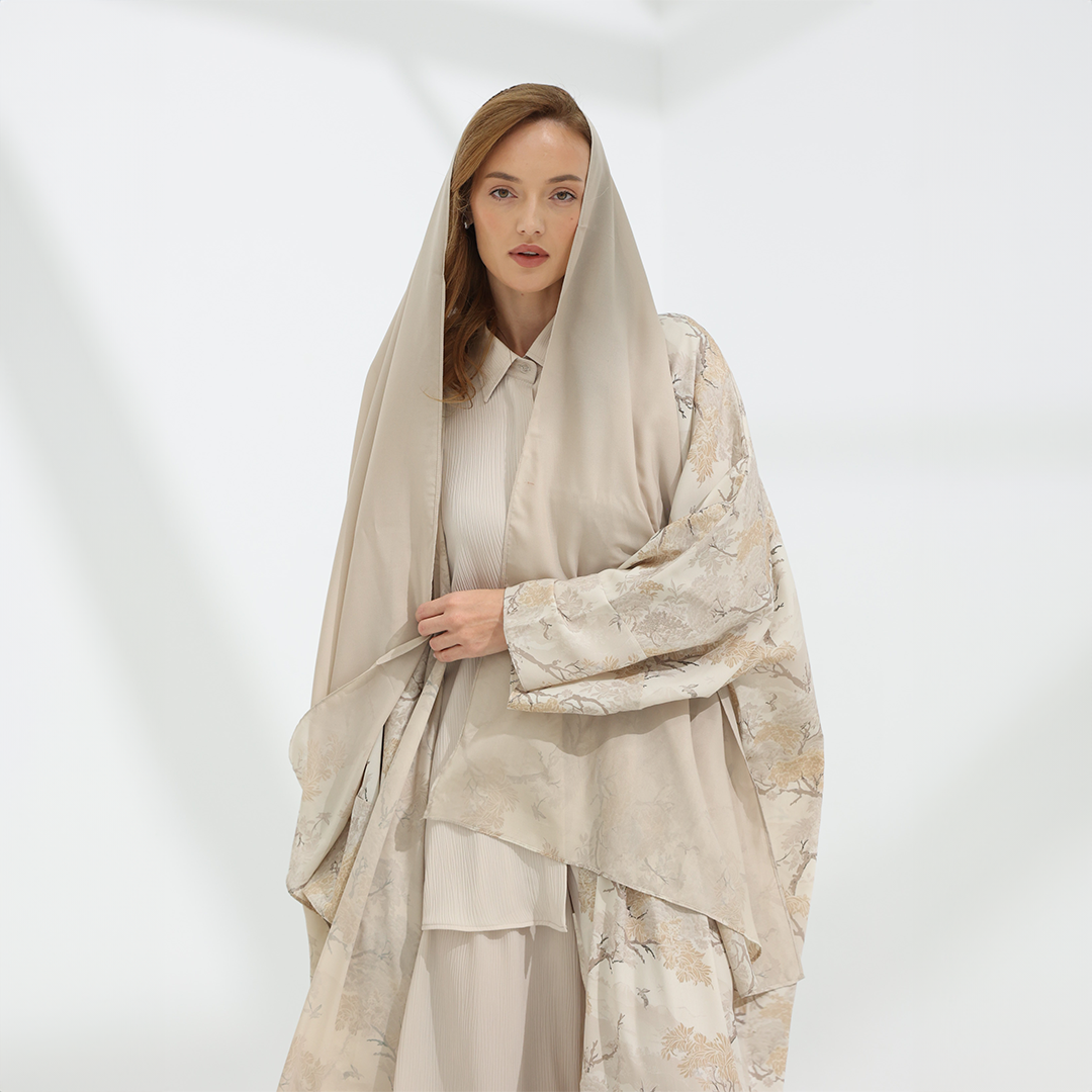 Luna Abaya