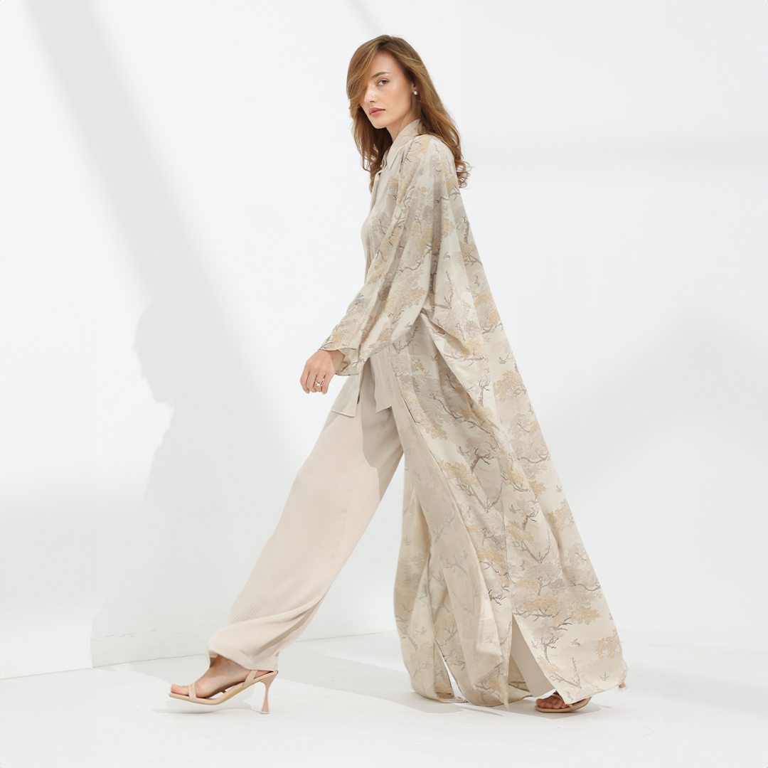 Luna Abaya