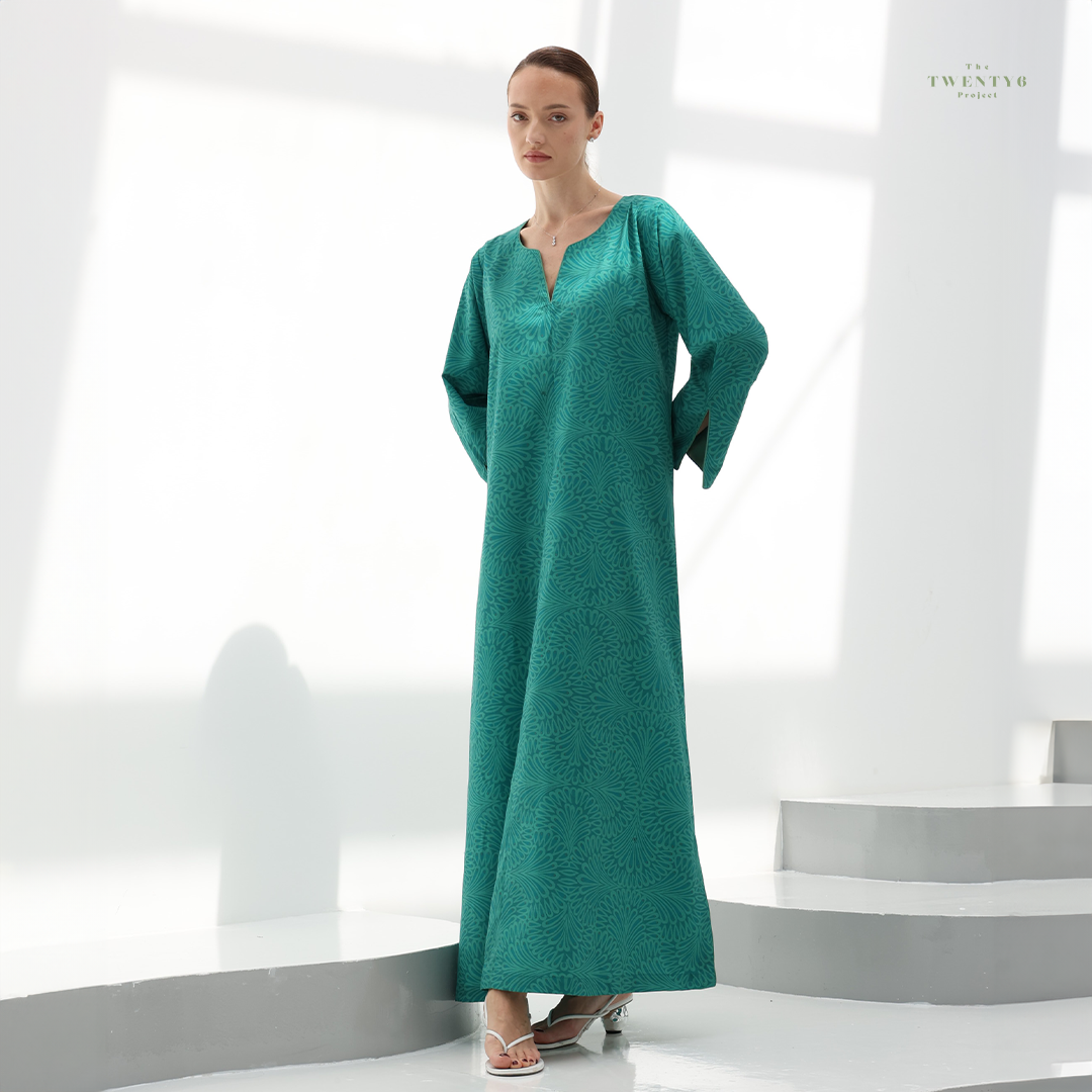 Emerald peacock