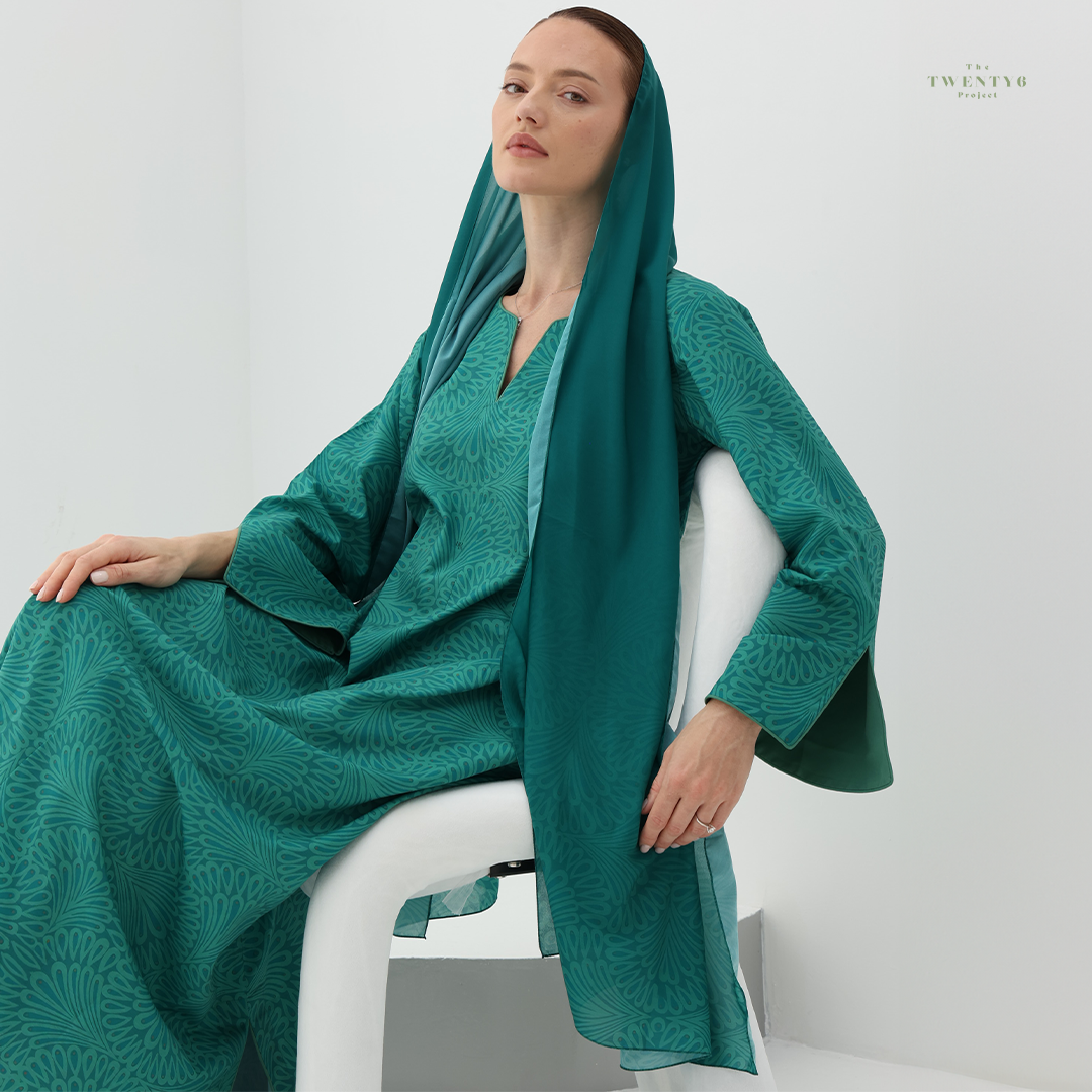 Emerald peacock